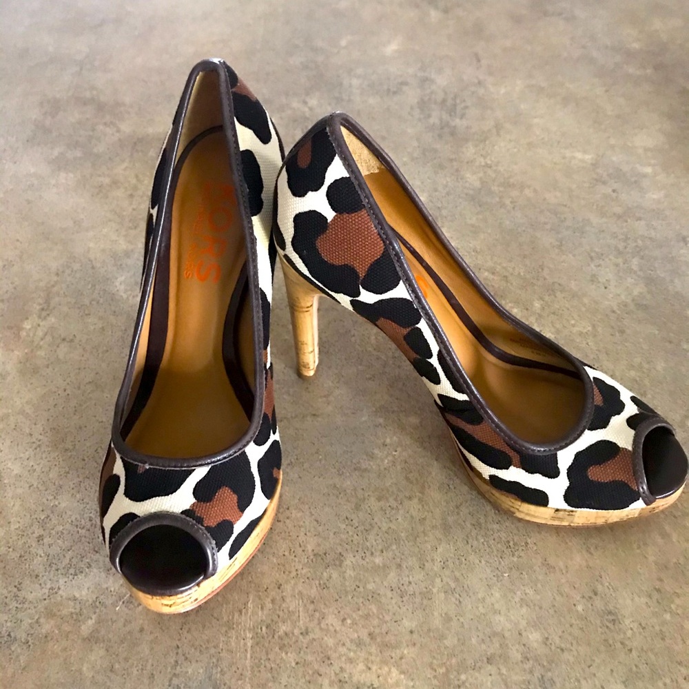 Michael Kors heels. Size 6 1/2.